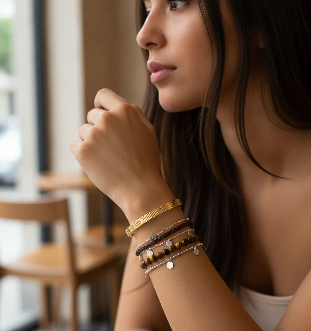 florama-brazalete-elegance-bano-oro-18k-resena3.webp