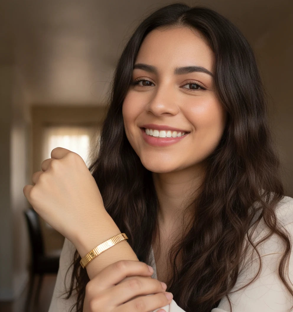 florama-brazalete-elegance-bano-oro-18k-resena6.webp